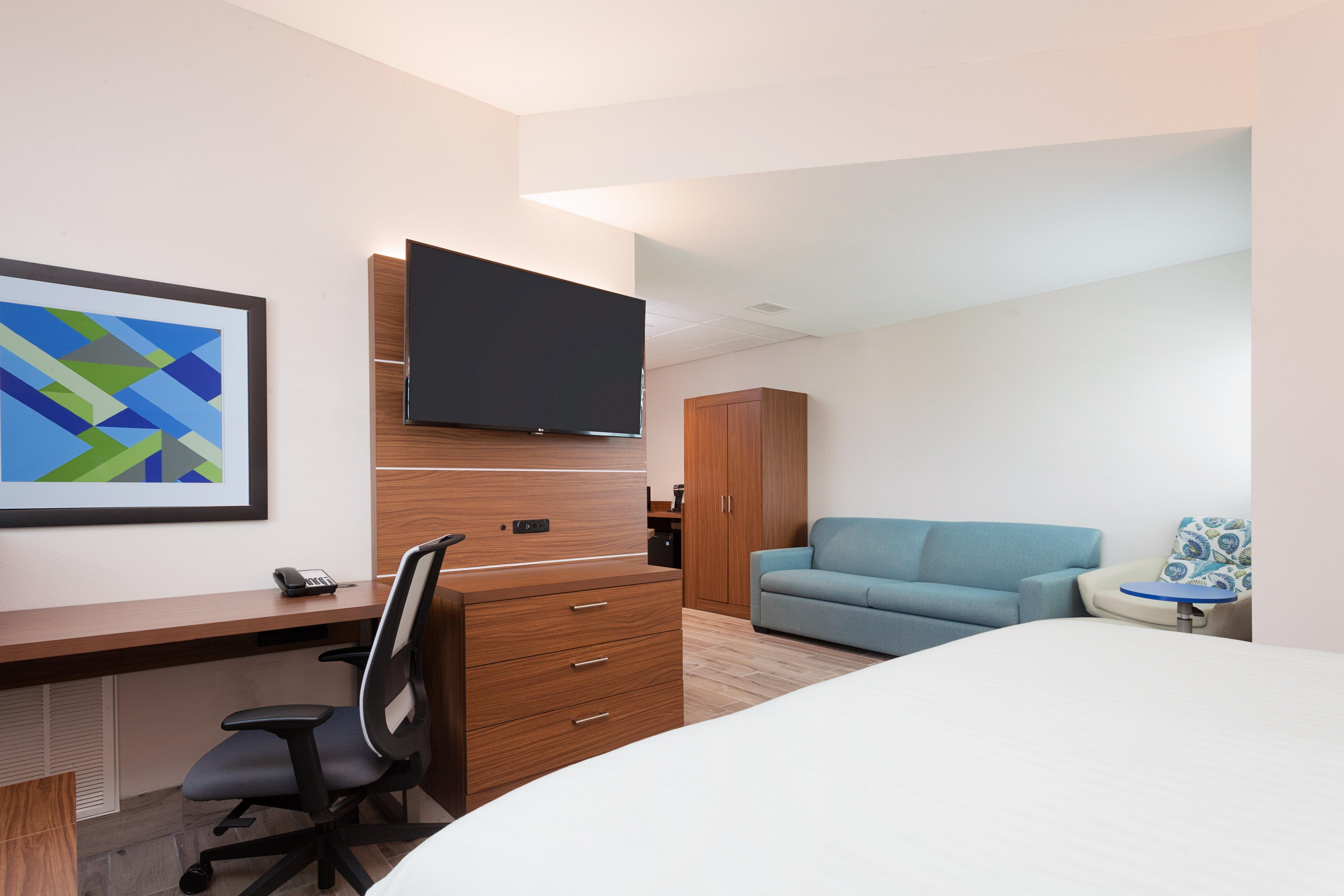Holiday Inn Express & Suites Panama City Beach Beachfront By Ihg מראה חיצוני תמונה