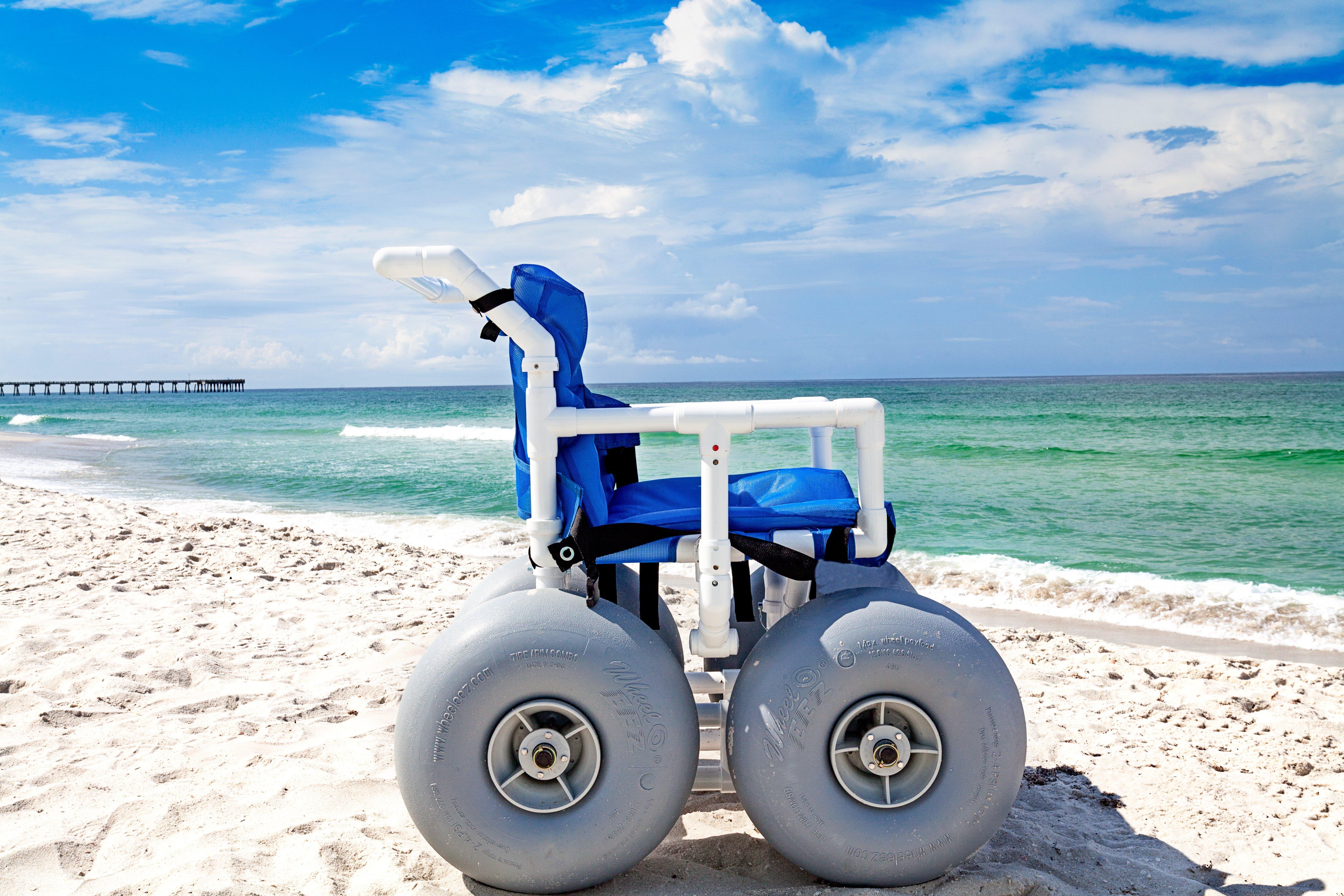 Holiday Inn Express & Suites Panama City Beach Beachfront By Ihg מראה חיצוני תמונה
