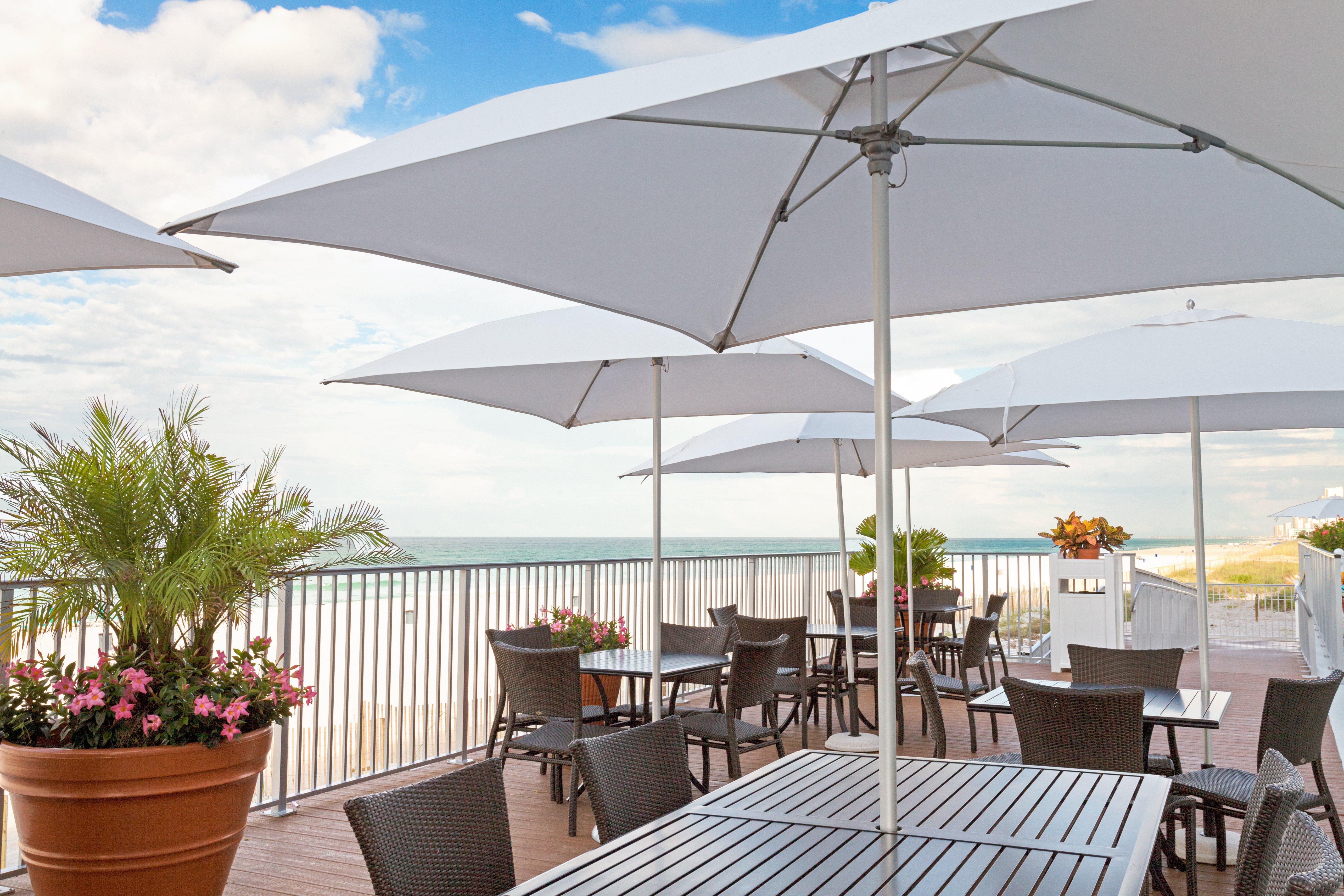 Holiday Inn Express & Suites Panama City Beach Beachfront By Ihg מראה חיצוני תמונה