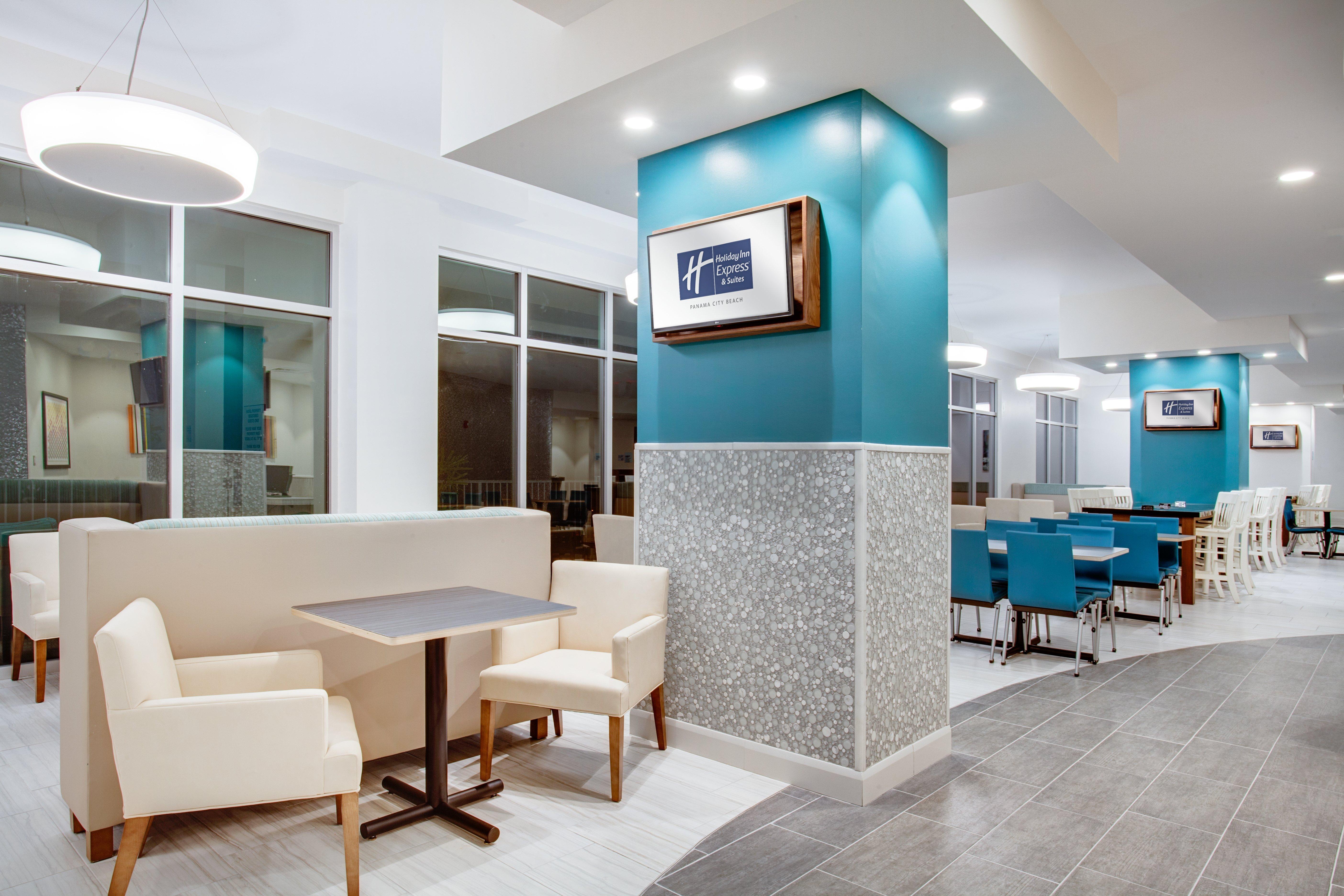 Holiday Inn Express & Suites Panama City Beach Beachfront By Ihg מראה חיצוני תמונה